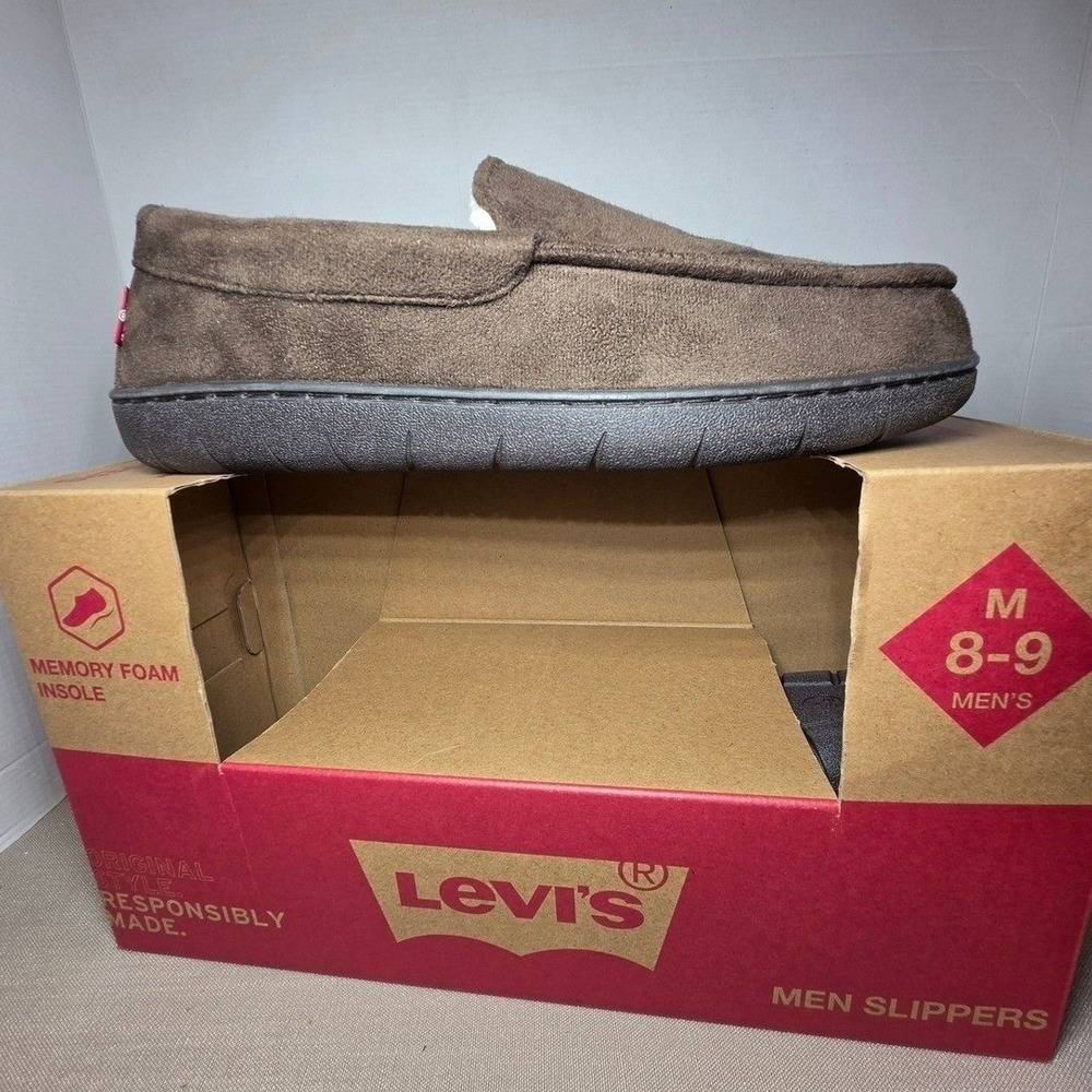 Levi's Men's Brown Memory Foam Moccasin Slippers Size M 8-9 House Shoes New